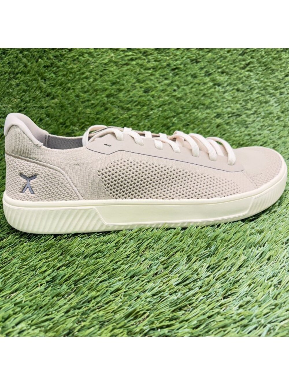 Flux Footwear Adapt Trainer Dune Mens Size 12 Athletic Knit Shoes Sneakers